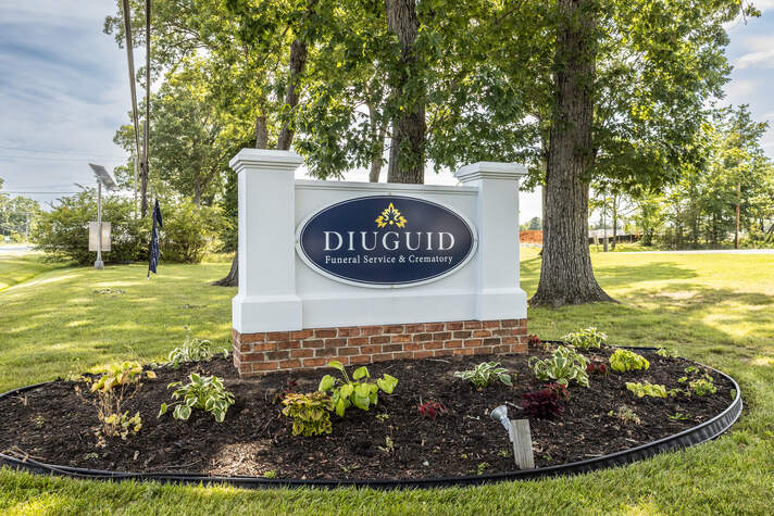 Diuguid Funeral Services, signage