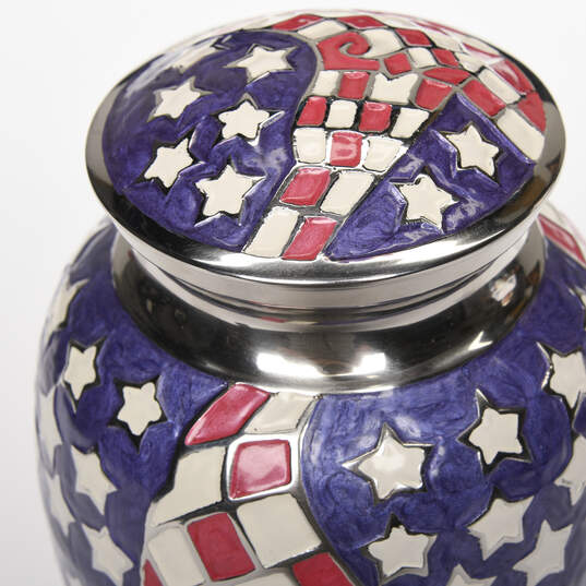 Abstract Americana Urn image number 6