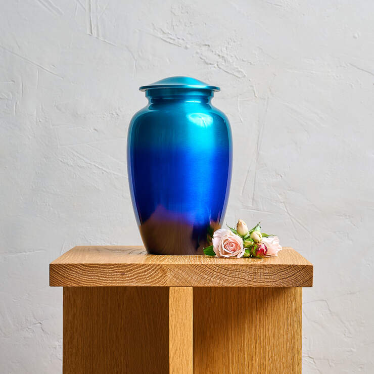 Ombre Reflection Urn: Royal Blue image number 5