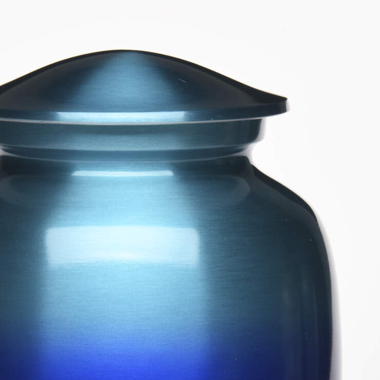 Ombre Reflection Urn: Royal Blue image number 3