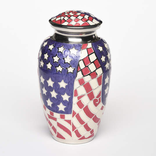 Abstract Americana Urn image number 2
