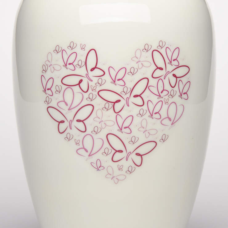 Cherished Hearts Memorial Urn image number 3